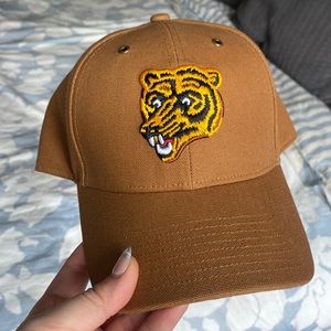 47 Brand Bruins x Carhartt Adjustable Hat